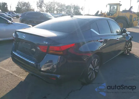 2022 Nissan Altima Sv Fwd z USA, uszkodzony, nr VIN 1N4BL4DV8NN355785